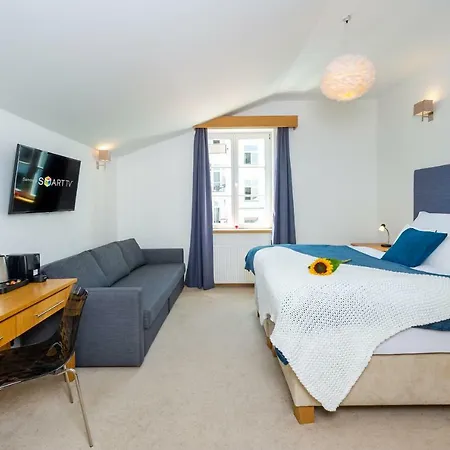 The Διαμέρισμα