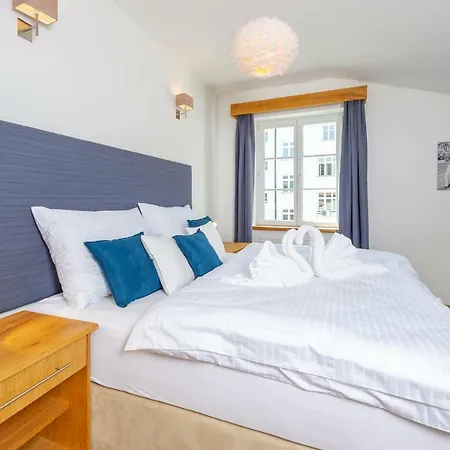 Διαμέρισμα The *