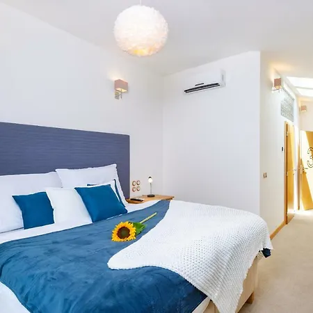 Διαμέρισμα The Τσέσκε Μπουντεγιόβιτσε